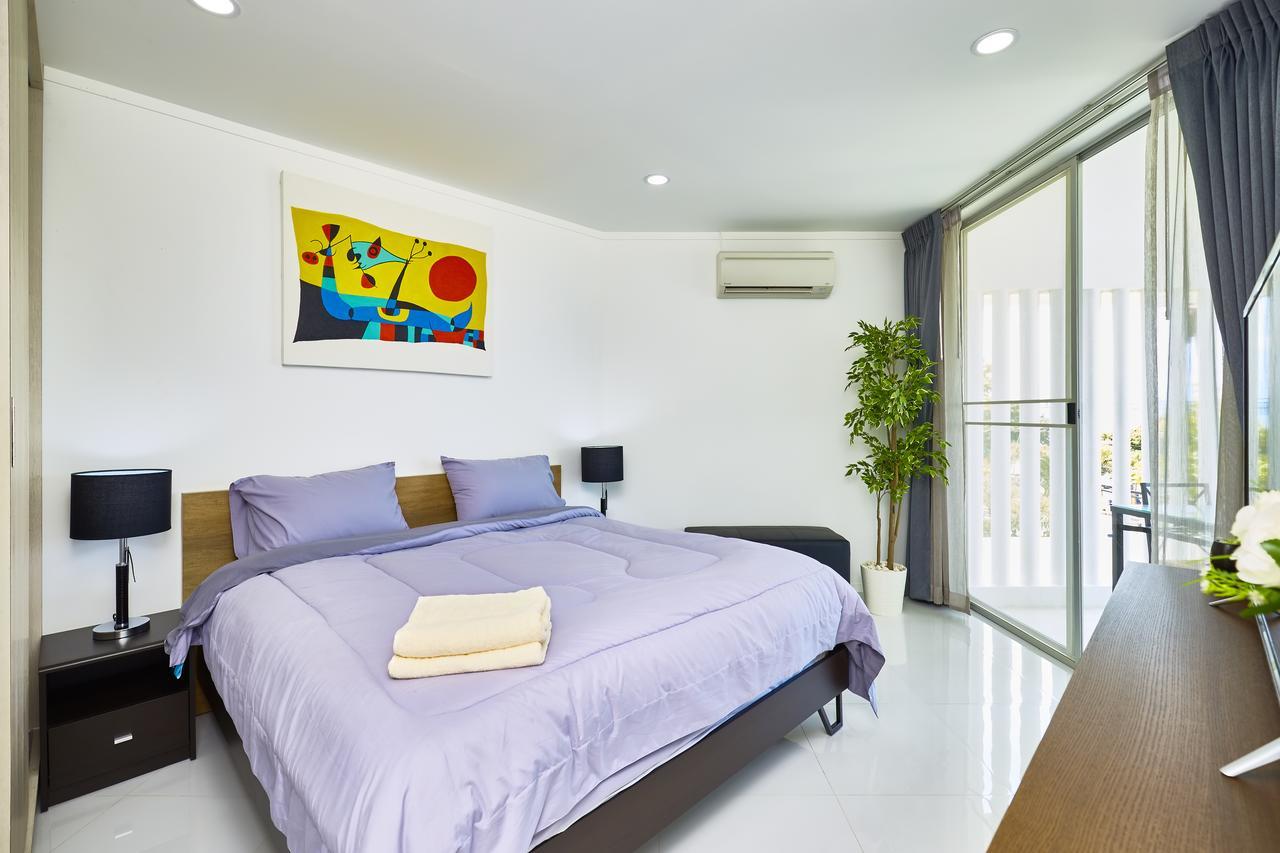 Luxurious Apartment On Jomtien Beach Road Exterior photo